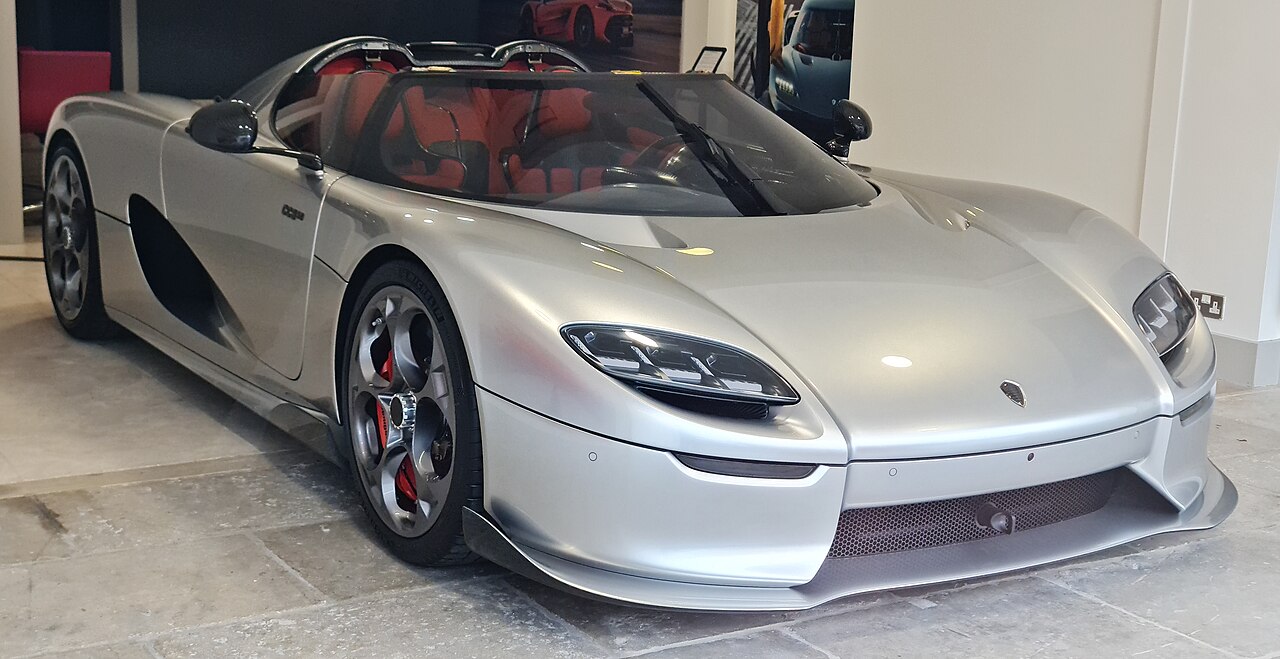 柯尼塞格 CC850