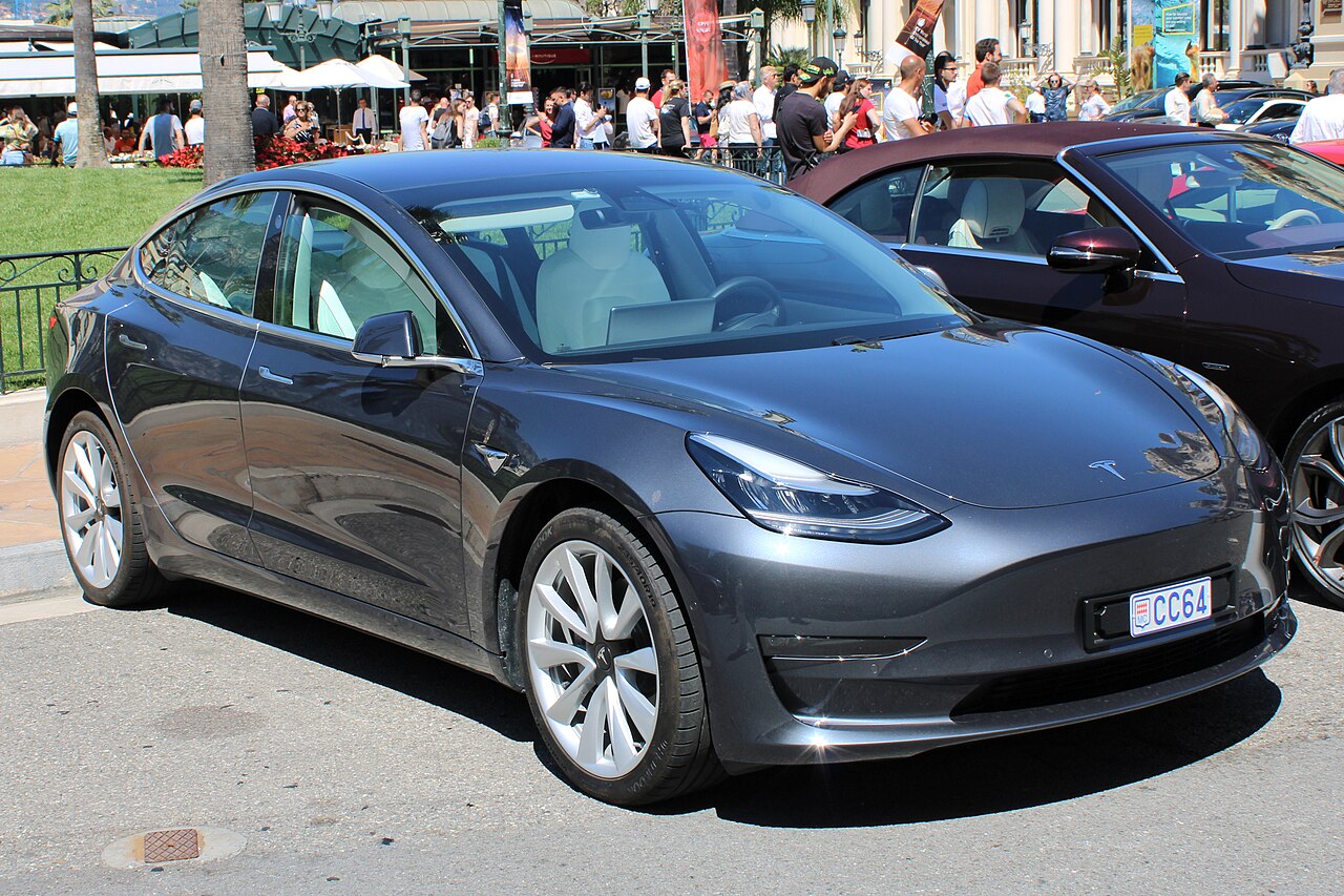 特斯拉 Model 3